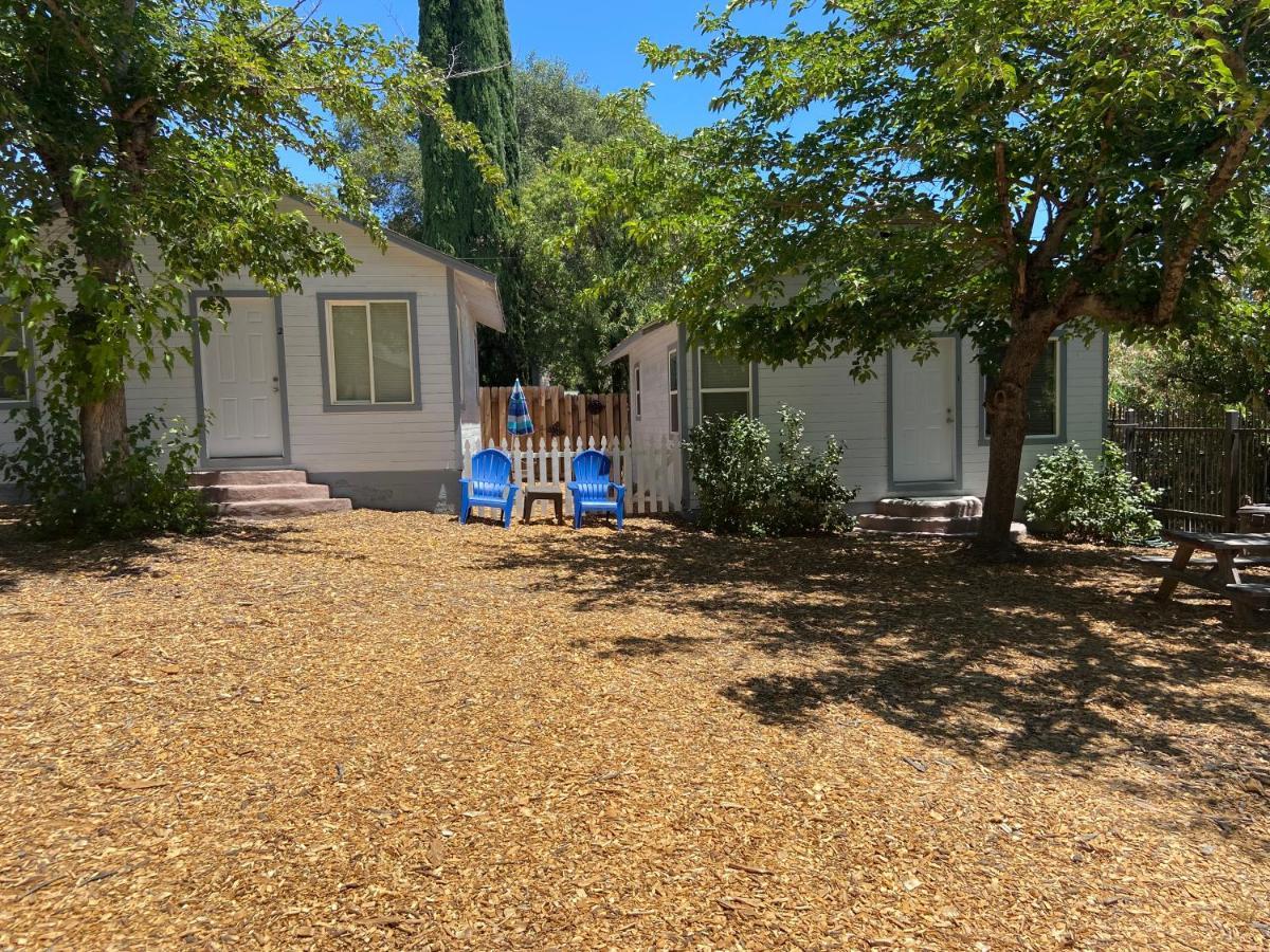 Clearlake Cabins Exterior photo